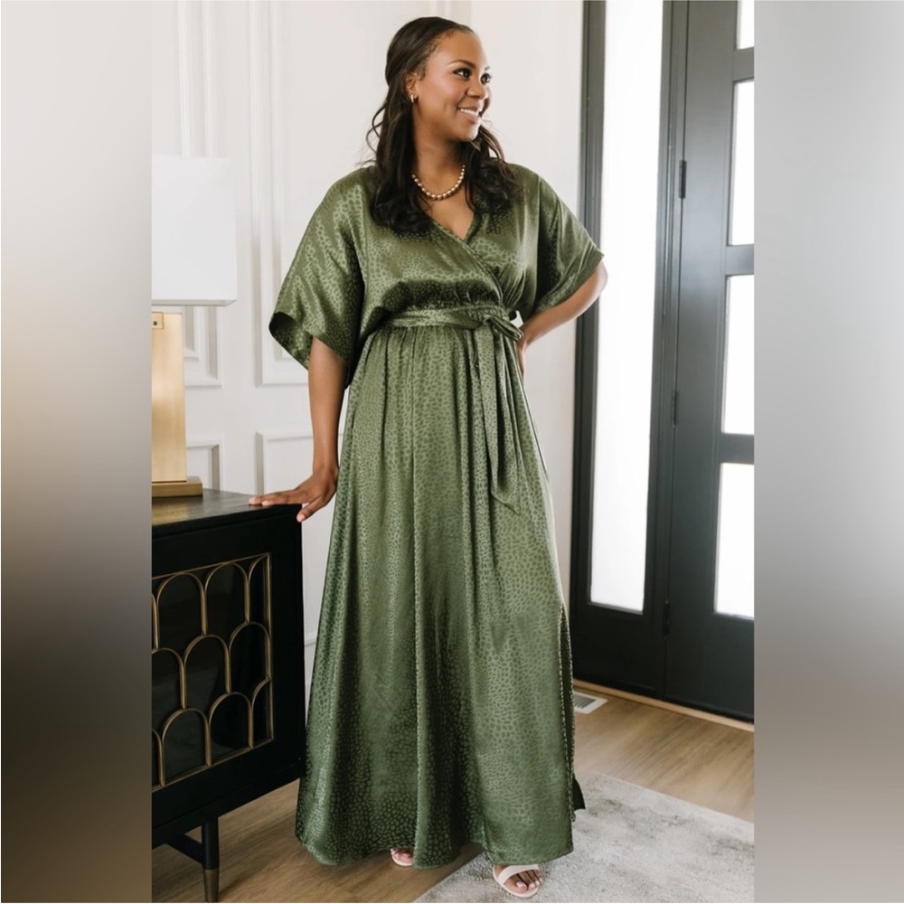 NWT Baltic Born Savannah Green Leopard Kimono Sleeve Maxi Dress Size Large